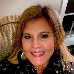 Meet your Posher, Lee ellen